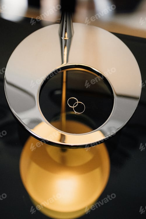 Preview: wedding rings with a wedding decor