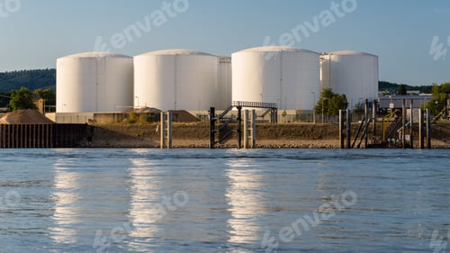 Preview: Storage silos