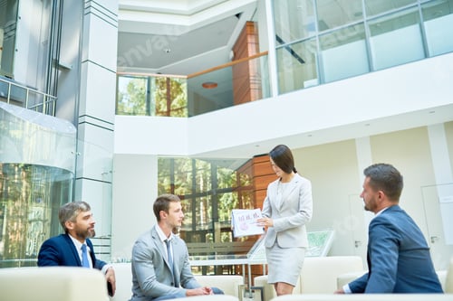 Preview: Business Presentation in Modern Office