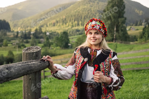Preview: Woman in ethnic and traditional Ukrainian clothes