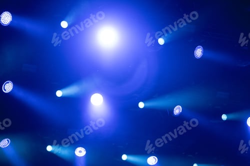 Preview: Bright stage lights
