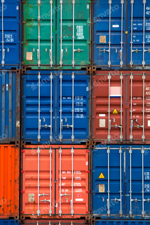 Preview: Four vertical rows of shipping containers