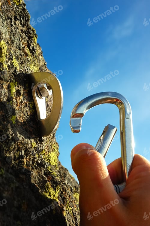 Preview: HAND ATTACHING CARABINER