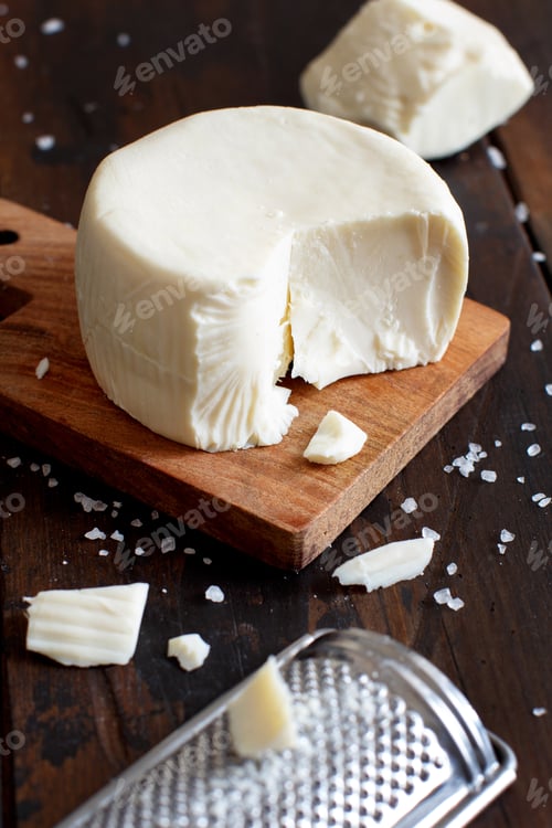 Preview: South Italian cheese cacioricotta