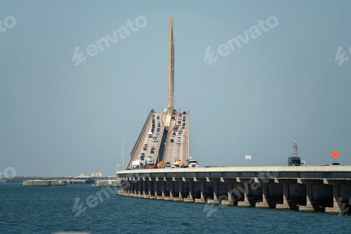 Preview: Sunshine Skyway Bridge over Tampa Bay in Florida