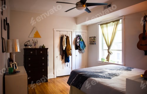 Preview: Bedroom in an apartment in Chicago, IL