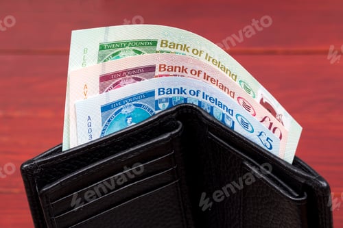 Preview: Bank of Ireland Currency in a Black Wallet