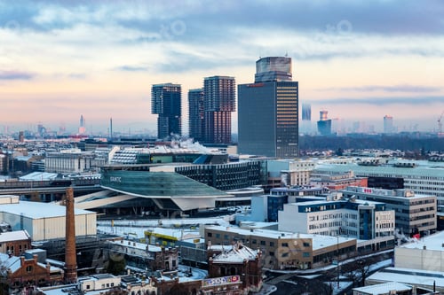 Preview: Panoramic view of modern cityscape with high-rise buildings.