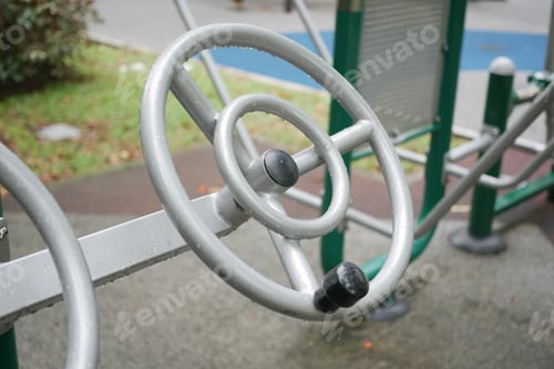 Preview: Outdoor fitness machines in a park in singapore