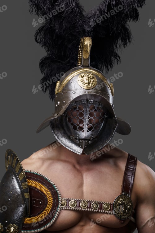 Preview: Muscular colosseum fighter with naked torso and plumed helmet