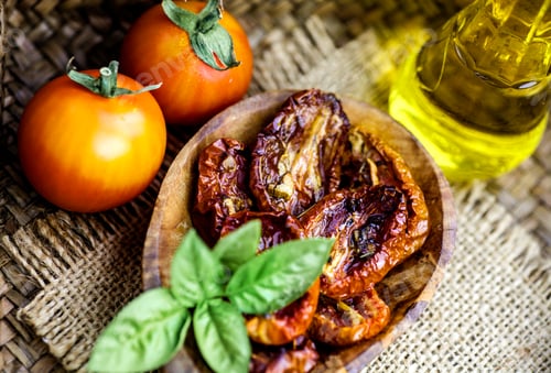 Preview: Tomatoes