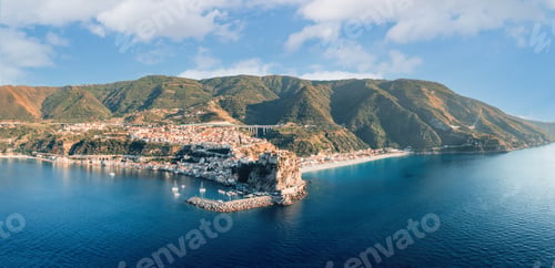 Preview: Scilla a little city in Calabria