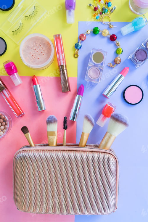 Preview: Colorful make up flat lay scene