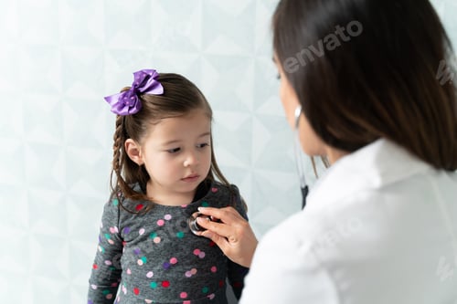 Preview: Cute Little Patient For Checkup At Doctor's Office