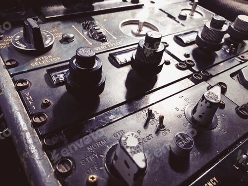 Preview: Inside antique airplane cockpit