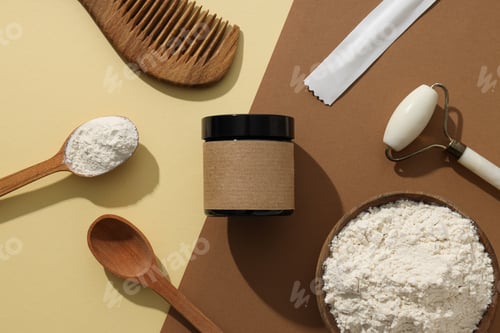 Preview: Collagen powder in a wooden spoon with a brown bottle
