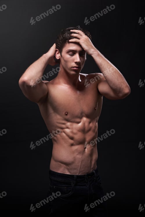 Preview: Hes a muscle making machine