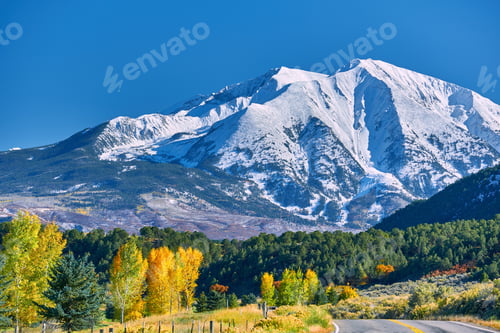 Preview: Highway at autumn in Colorado, USA.