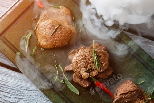 Preview: Pieces of meat with pepper