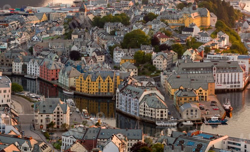 Preview: Cityscape of Aalesund