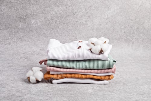 Preview: Gender neutral baby garment. Organic cotton clothes, newborn fashion