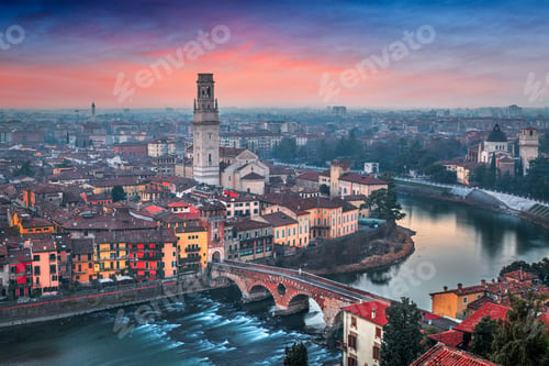 Preview: Verona, Italy town skyline on the Adige River