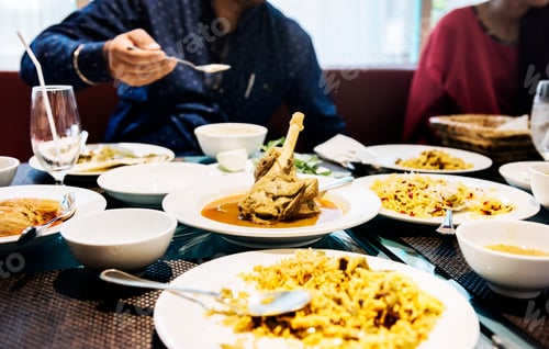 Preview: Delicious Food on Table in Restaurant Setting