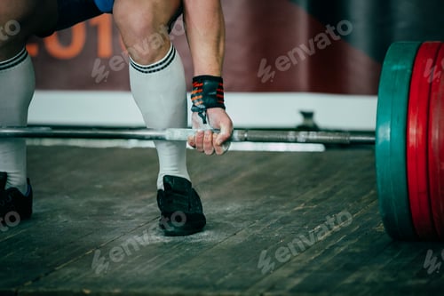 Preview: Athlete of powerlifter deadlift