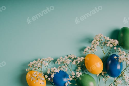 Preview: Easter eggs.