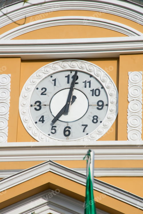 Preview: Clock of the South: Bolivia congress clock altered to turn anti-clockwise, La Paz, Bolivia