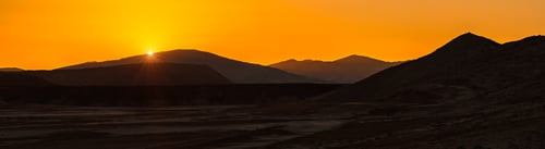 Preview: Bright sunset in the mountains