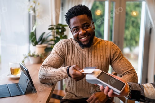 Preview: Man in tea shop