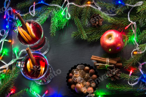 Preview: Hot Mulled wine with cinnamon, garland and christmas tree