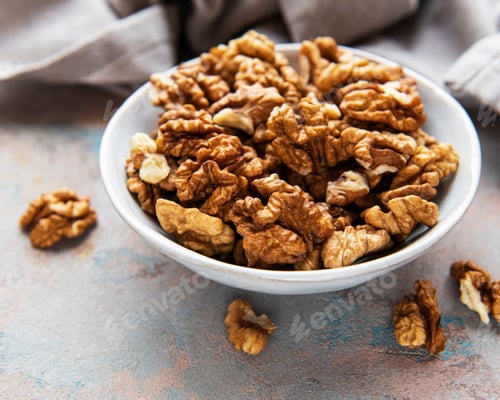 Preview: Walnuts without shell