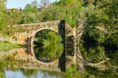 Preview: medieval bridge on the Arnoia river in the medieval town of Allariz