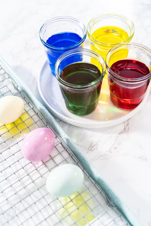 Preview: Easter eggs