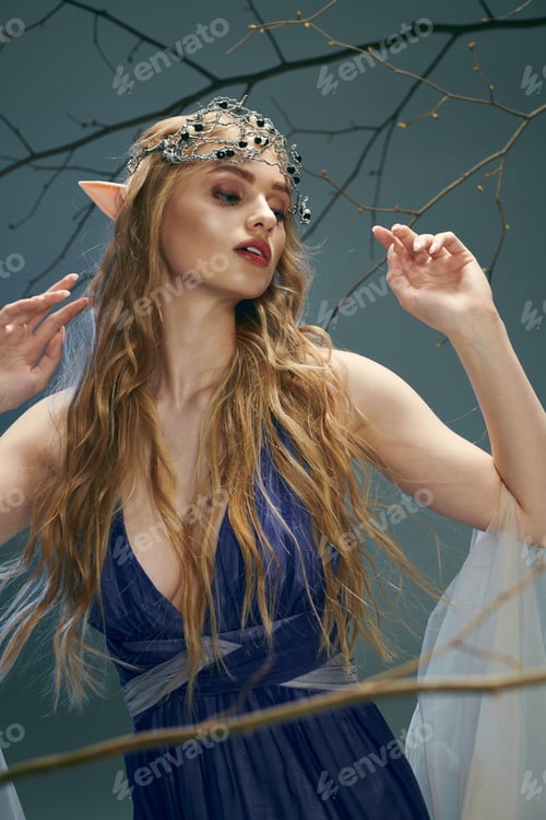 Preview: Enchanting elf princess in blue dress