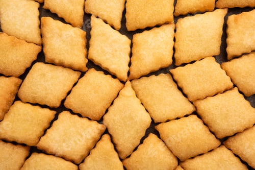 Preview: Shankarpali or Shakarpara is a diamond shape crispy and lightly sweetened snack from India