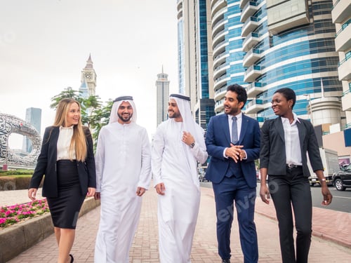 Preview: Group of businessmen in Dubai