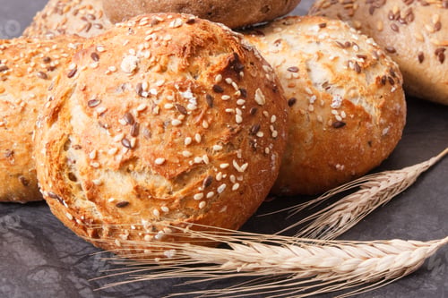 Preview: Wholegrain rolls or bread with seeds