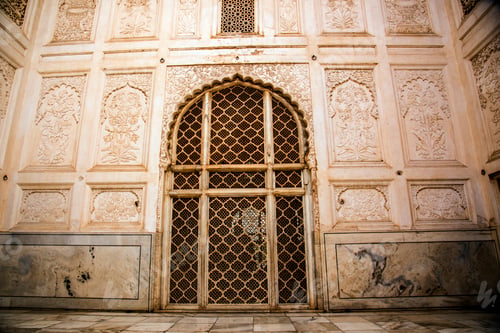Preview: Artwork on the walls of Bibi-Ka-Maqbara, Aurangabad, Maharashtra