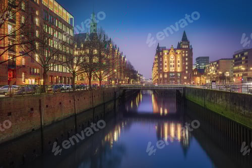 Preview: St. Annenplatz Square Buildings at Speicherstadt warehouse district at night - Hamburg, Germany