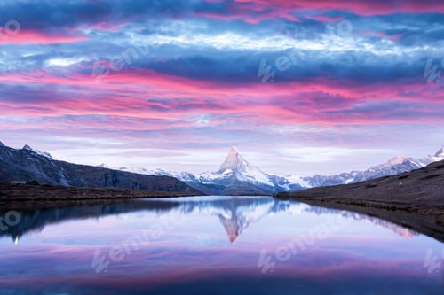 Preview: Matterhorn peak on Stellisee lake