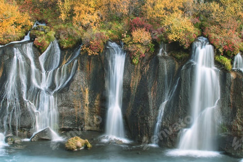 Preview: Hraunfossar waterfall in autumn