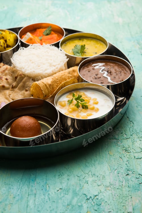 Preview: Indian vegetarian food platter or Thali