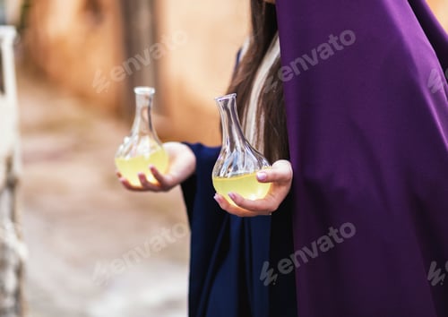Preview: Traditional Ritual with Sacred Oils in Glass Flasks