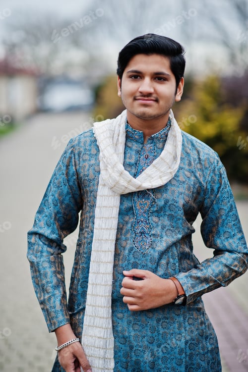 Preview: Stylish indian man