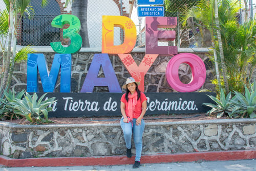 Preview: Portrait of a girl at the entrance of the 3 de Mayo neighborhood in Cuernavaca, Morelos, Mexico.