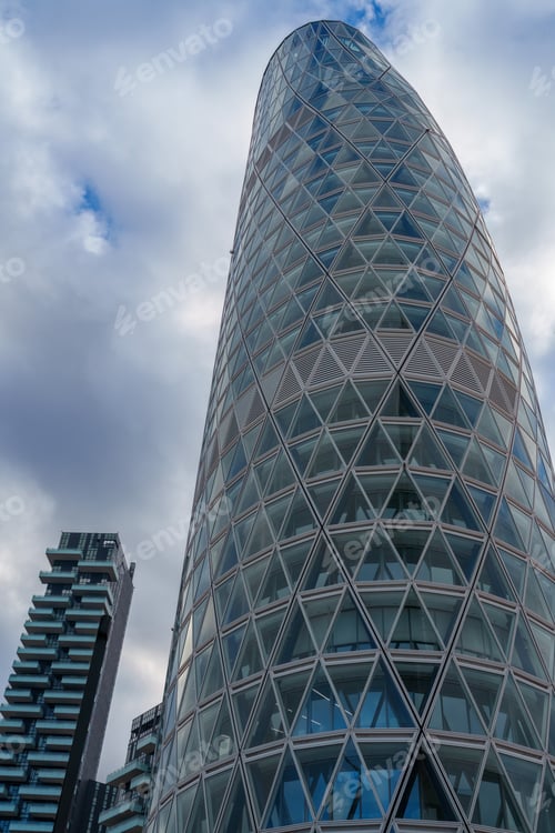 Preview: Modern buildings at Porta Nuova in Milan, Italy