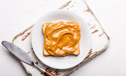 Preview: Toast with peanut butter